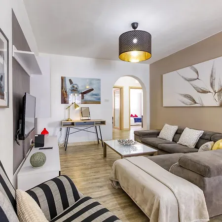 Modern 2br With Private Balcony In Swieqi By 360 Estates * Is-Swieqi